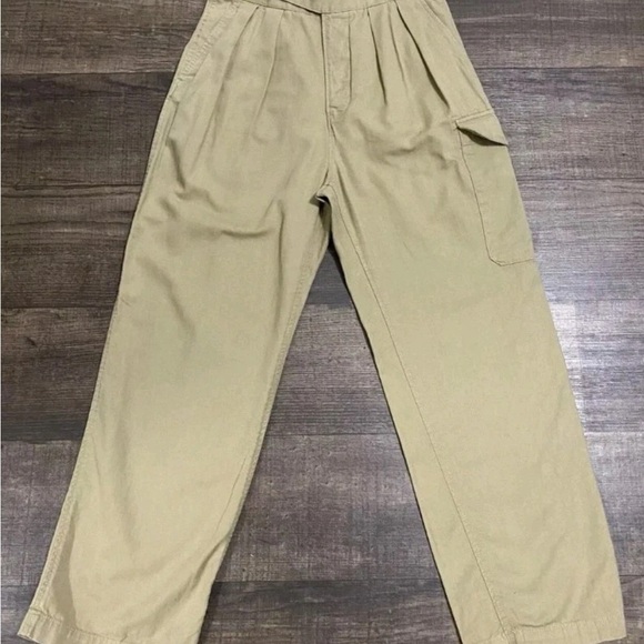 Banana Republic Tan heritage Cargo Pants Relaxed Fit 8L NWT - Picture 5 of 8
